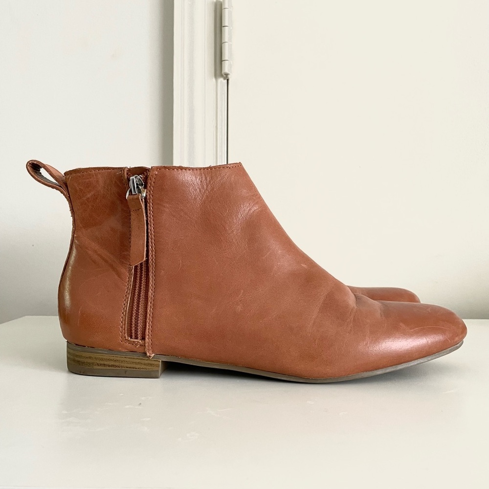 Gap Cognac Leather Ankle Booties